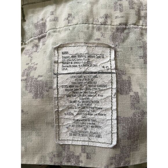 US Navy NWU Type III Camo Pants Military Cargo Ripstop Small Short - Picture 7 of 10